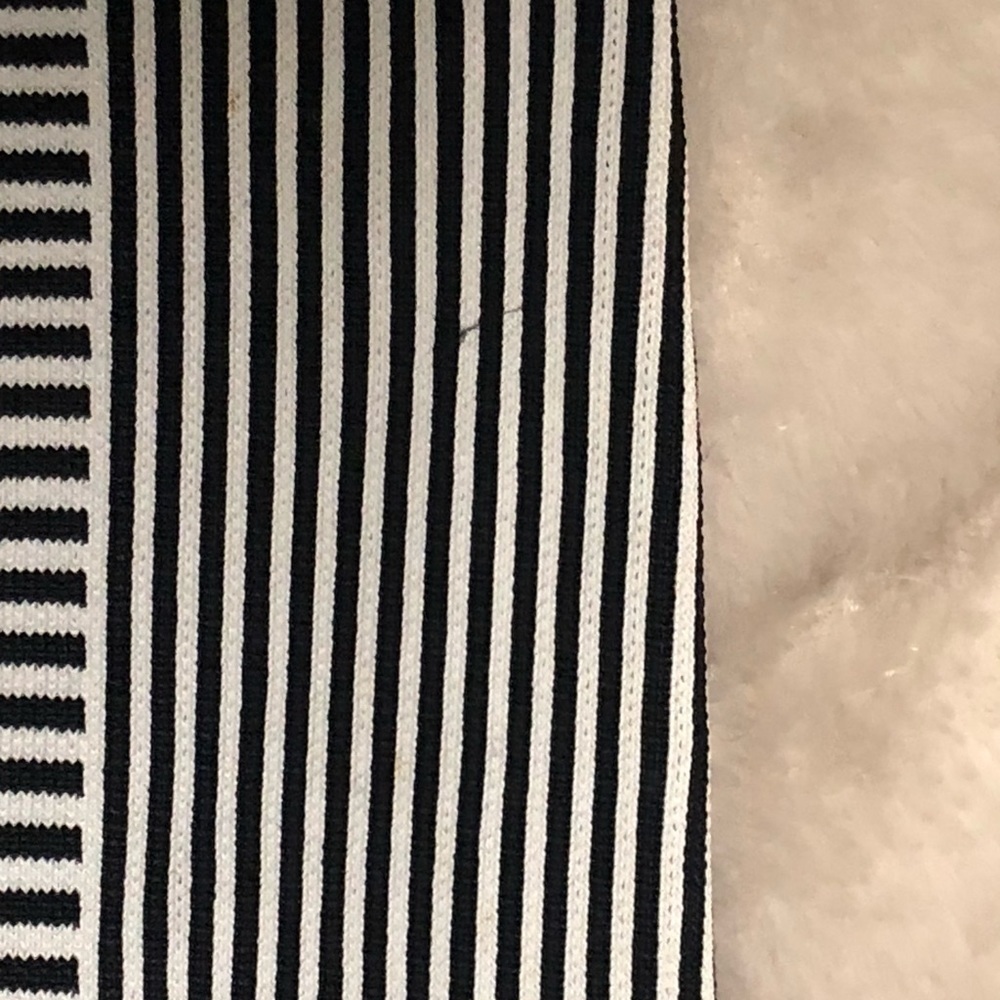 Bebe Bodycon Skirt - Picture 3 of 6